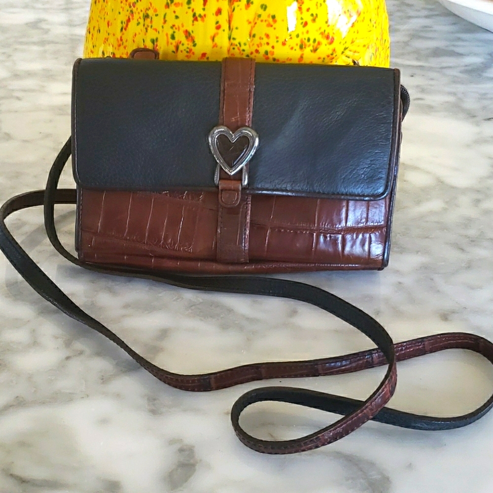 NICE! Brighton Wallet Clutch Authentic